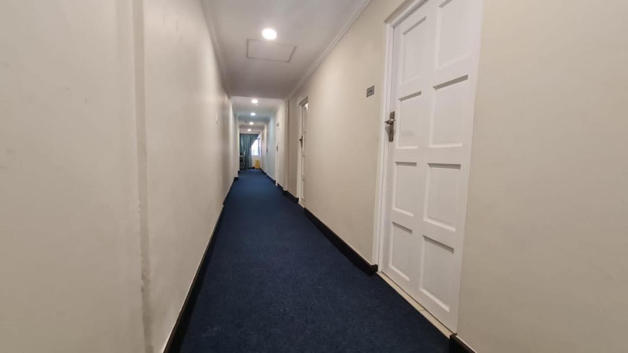 Bayside Hotel Pinetown New Germany Exteriör bild