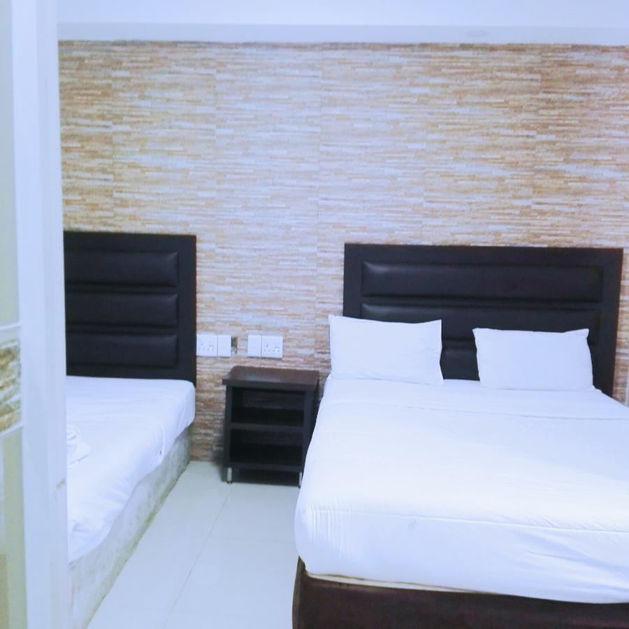 Bayside Hotel Pinetown New Germany Exteriör bild